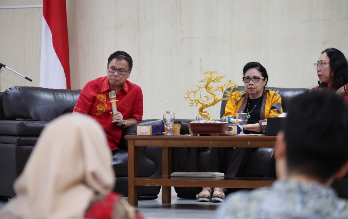 Bedah Buku Tionghoa Medan, Sofyan Tan Sebut Budaya Tak Mengenal Pagar
