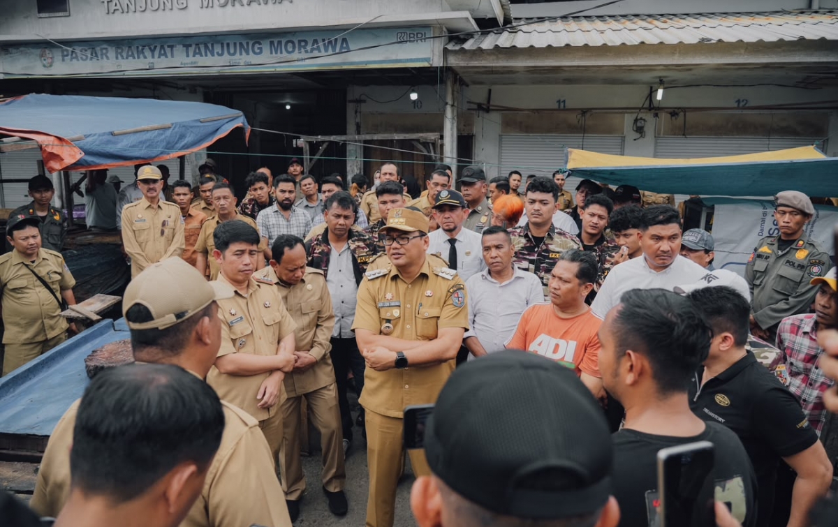 Kaji Penataan Pedagang di Jalan Perintis, Bupati Tinjau Pasar Rakyat Tanjung Morawa