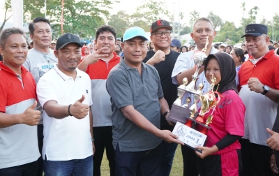 Tim Pagar Merbau Juarai Festival Bola Kasti antar Ibu-ibu Tahun 2026