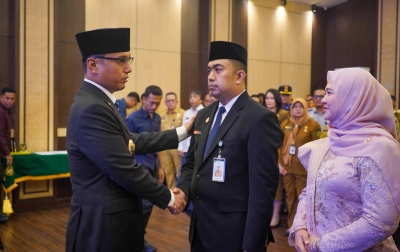 Erfin Fahrurrazi Dilantik Penjabat Sekda, Rico Waas Minta Percepat Kinerja OPD Tanpa Langgar Aturan