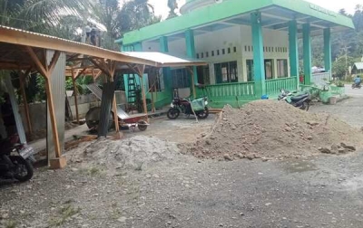 Dapat Bantuan Renovasi, Nazir Masjid Dakwatul Islamiyah Apresiasi Komisaris PT Key Key Cahaya Gemilang