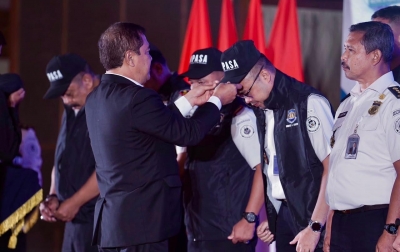 Menteri Imipas Kukuhkan 53 PIMPASA dan Resmikan Tiga Immigration Lounge di Sumut