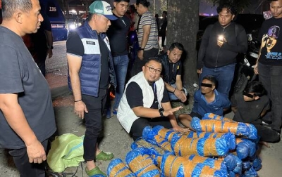 Diwarnai Aksi Kejar - Kejaran, Satres Narkoba Polrestabes Medan Gagalkan Pengiriman 93 Kg Ganja