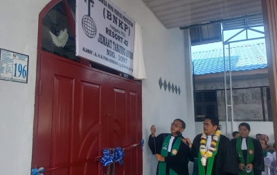 Penahbisan Gereja BNKP Resort 42 Tanjung Anom Berlangsung Khidmat, Ephorus Targetkan Kemandirian Sinode