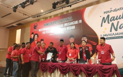 Rapidin Simbolon Minta PDIP Medan Turun ke Akar Rumput, Targetkan 15 Kursi DPRD