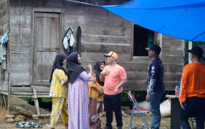 Menembus Batas Terisolir, Bupati  Putra Mahkota Kunjungi Desa Aek Hayuara