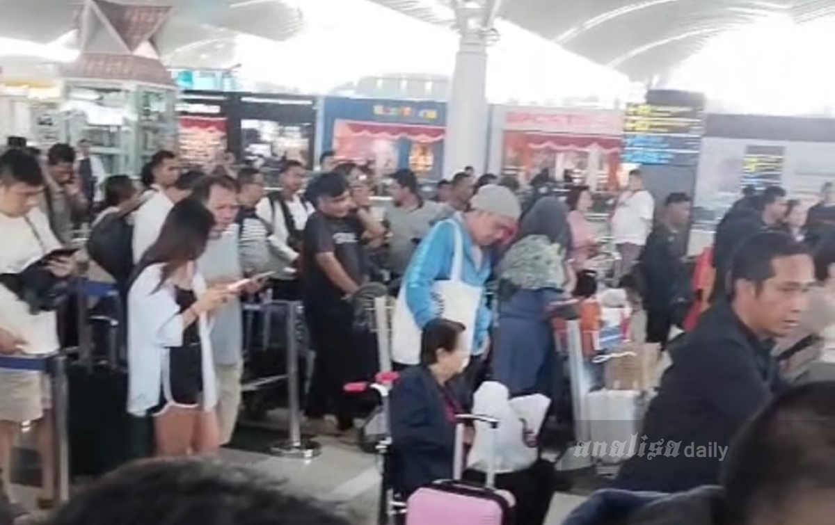 Erupsi Gunung Sinabung, Sejumlah Penerbangan di Bandara Kualanamu Dibatalkan