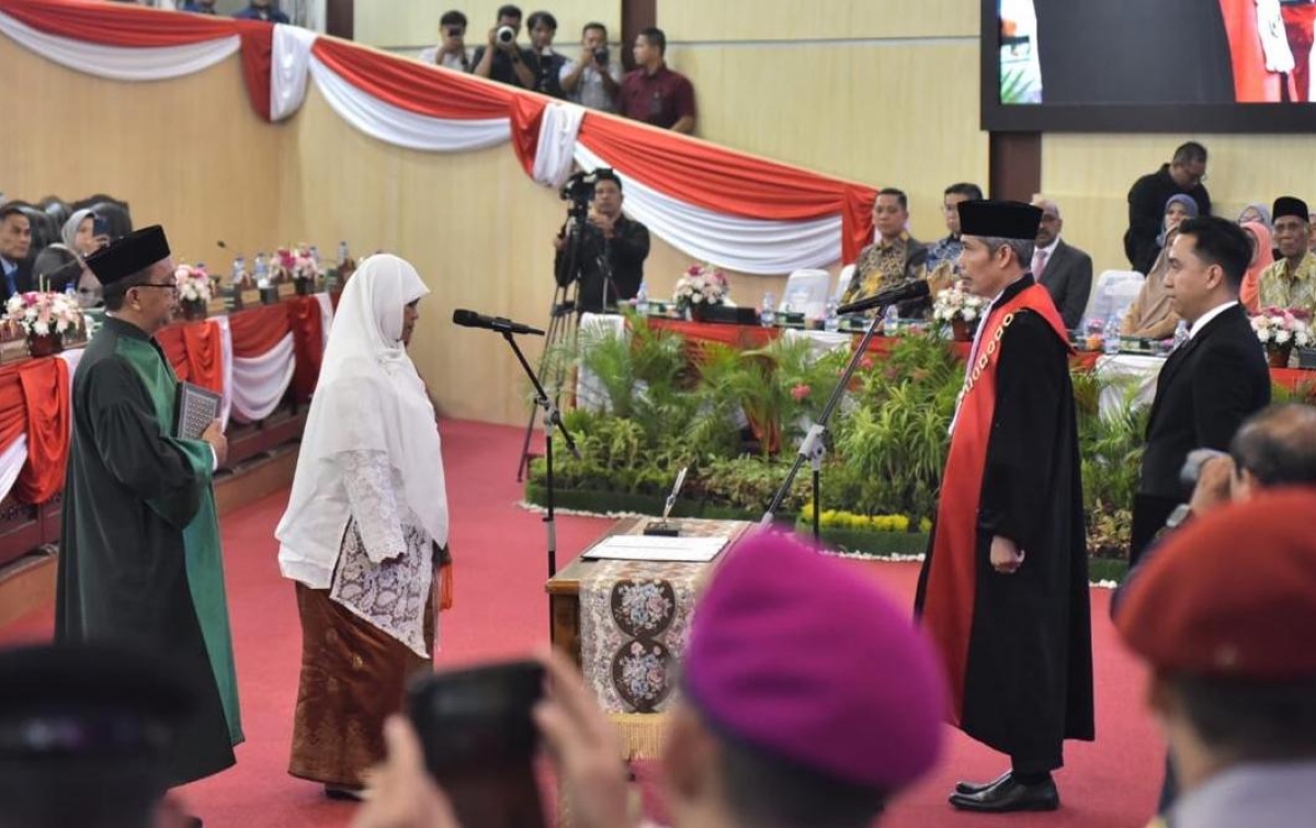 Gantikan Rajuddin Sagala, Sri Rejeki Resmi Dilantik jadi Wakil Ketua DPRD Medan