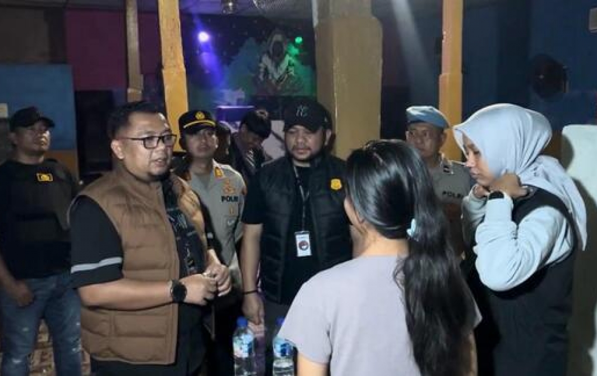 Kafe Janna Kita Patumbak Digerebek Polrestabes,  Wanita Pengedar Ekstasi Diciduk