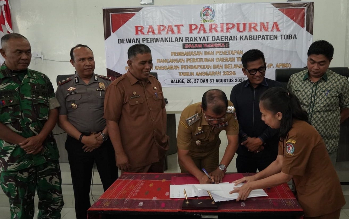Sah! Pemkab dan DPRD Toba Sepakati Ranperda P-APBD 2026, Fokus Program Mendesak Masyarakat