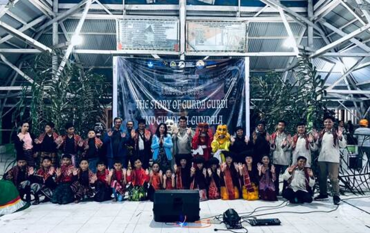 Dosen FIB USU Gelar Pengabdian Masyarakat Lewat Program Inovasi Seni Nusantara di Desa Lingga