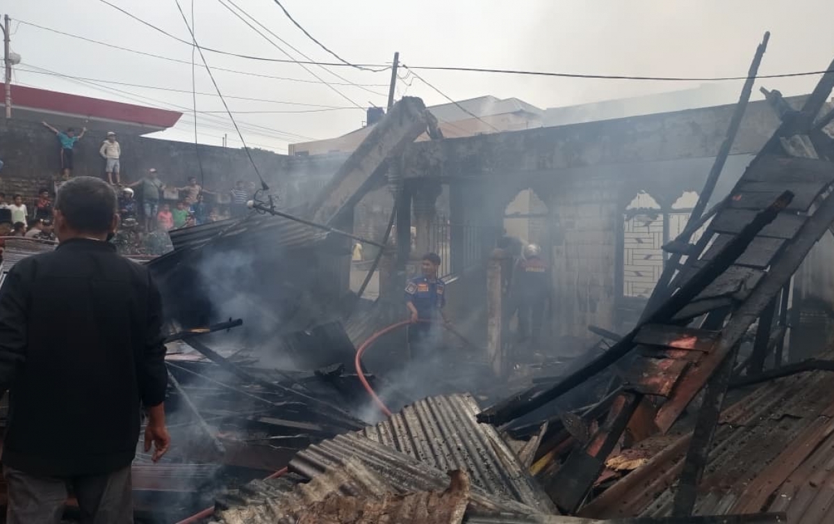 Kebakaran di Sidikalang Diwarnai Aksi ‘Kesempatan dalam Kesempitan’, Perhiasan Warga Ikut Raib