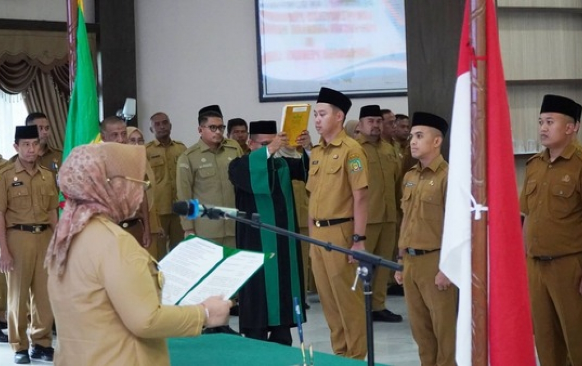 Plt Bupati Langkat Lantik 42 Pejabat Fungsional