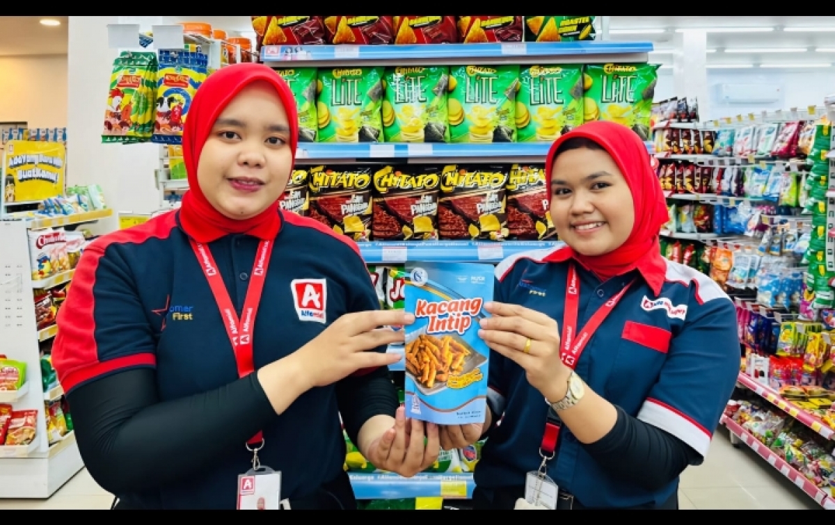 Dari Pesisir Batu Bara Tembus Ritel Modern, Ini Kisah Cahaya Syajaril Bersama Alfamidi