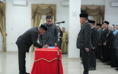 Wabup Deli Serdang Lantik 5 Kadis dan 12 Pejabat Fungsional