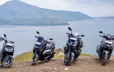 Fitur Y-Shift Curi Perhatian Pengunjung Pameran Yamaha MAXI Series di Medan
