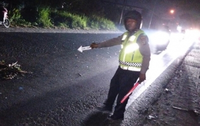 Gagal Mendahului, Pengendara Motor Tewas dalam Tabrakan Beruntun