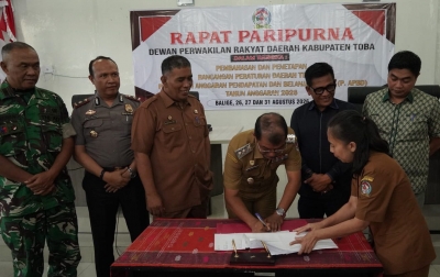 Sah! Pemkab dan DPRD Toba Sepakati Ranperda P-APBD 2026, Fokus Program Mendesak Masyarakat