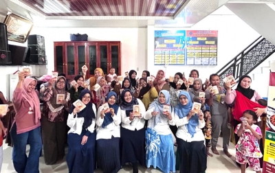 Cegah Stunting, Dosen Farmasi USU Latih Warga Olah ikan Tongkol Jadi Abon dan Nugget