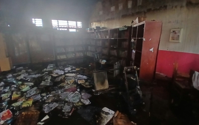 Perpustakaan Sekolah di Sidikalang Ludes Terbakar