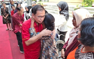 Menembus Batas Takdir: Ketika Harapan Buruh Tani Percut Sei Tuan Menemukan Malaikatnya