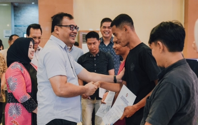 Urus Akta Kelahiran dan Kematian Lebih Mudah Lewat Faskes, Asri Ludin Tambunan Luncurkan SIAP SEHAT