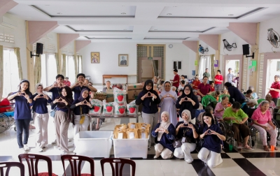 HUT ke-3, Alhesa Residence Berbagi Kebahagiaan untuk Tiga Panti di Medan