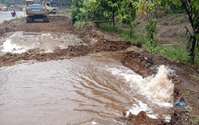 Asal Garuk, Proyek Pelebaran Rp 14 Miliar di Asahan Hantam Pipa PDAM Air Warga Mati