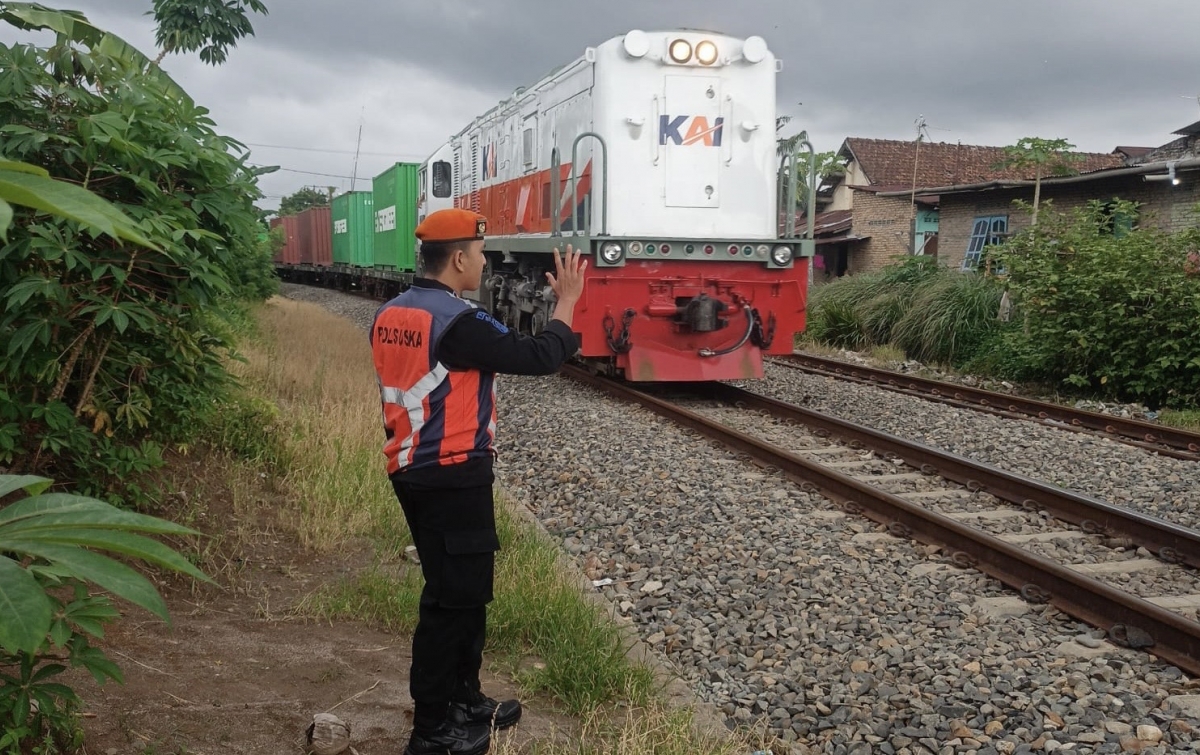 Gangguan Kamtib Menurun, KAI Perkuat Kolaborasi dengan Masyarakat Jaga Jalur KA