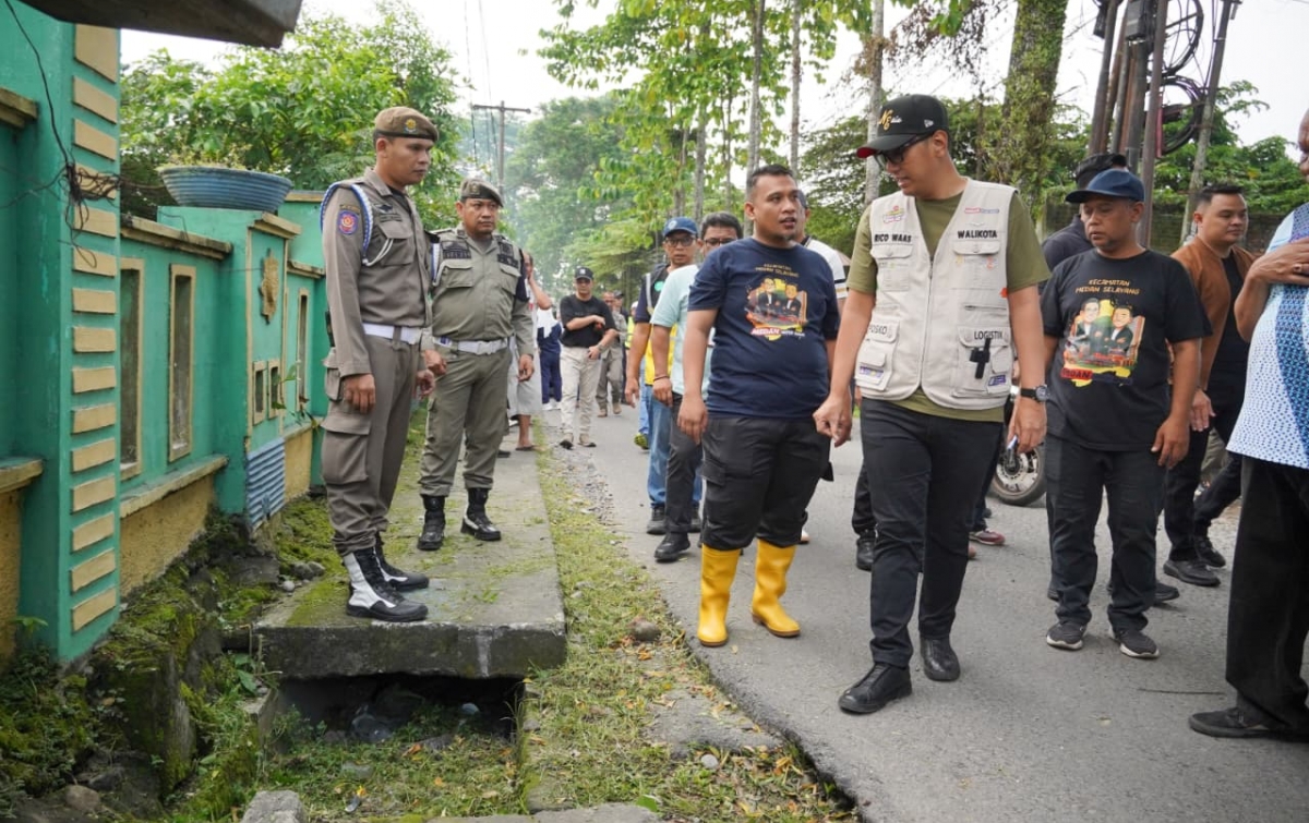 Sapa Warga di Beringin, Rico Waas Siapkan Solusi Banjir hingga 10.000 CCTV