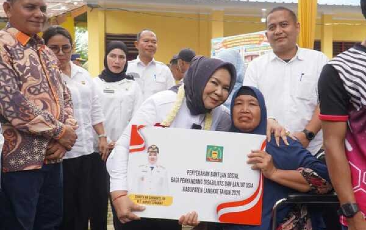 Pastikan Pemerintah Hadir Bawa Pelayanan dan Bantuan, Plt Bupati Langkat Temui Masyarakat Desa Salahaji