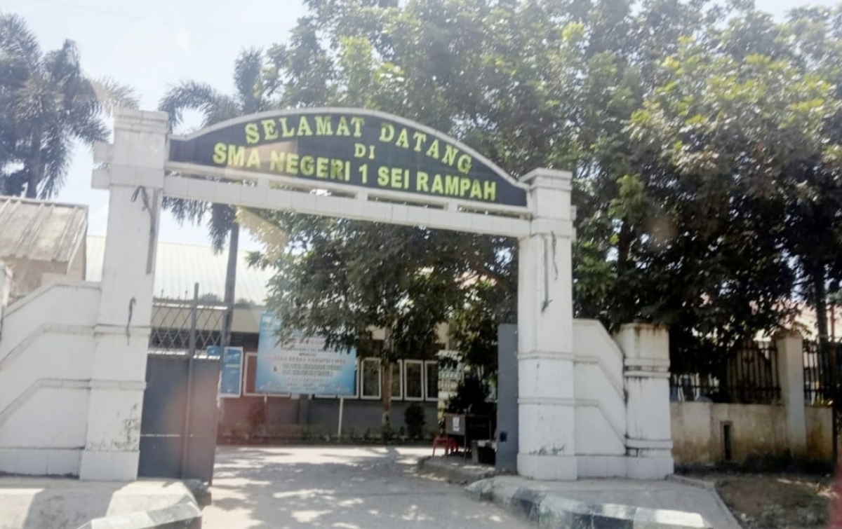 Perintah Cabdis Pendidikan Sumut Diduga Dicueki, Gaji Dua Bulan Guru Honorer SMAN 1 Sei Rampah Masih Belum Dibayar