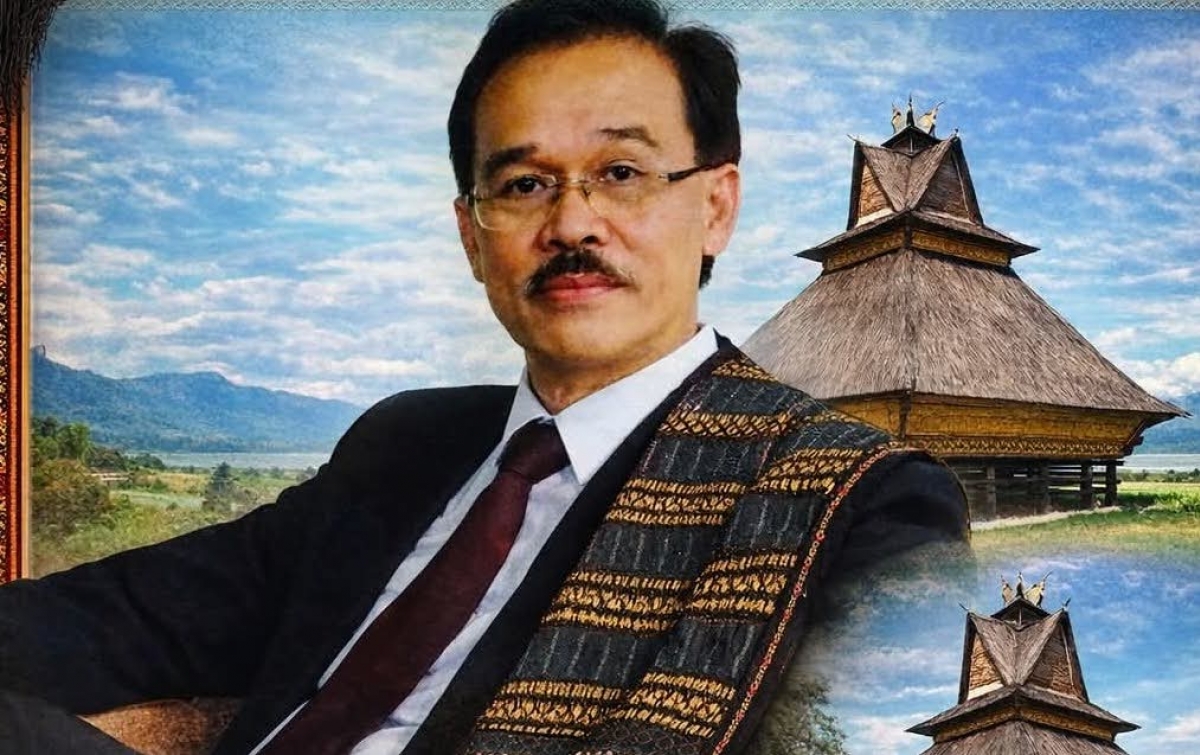 Jelang Kerja Tahun Merdang Merdem Medan, Cucu Guru Patimpus Serta Panitia Antar Bunga ke Makam dan Tugu
