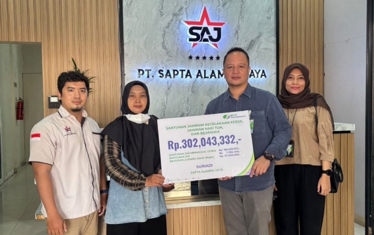 BPJS Ketenagakerjaan Binjai Serahkan Santunan Rp302 Juta kepada Ahli Waris Karyawan SAJ