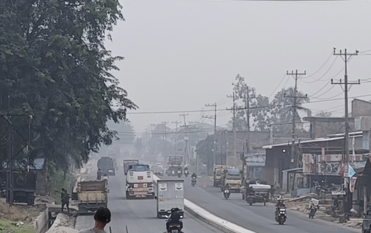 Kabut Asap Pekat Selimuti Serdang Bedagai, BPBD Desak Warga Kurangi Aktivitas Luar Ruangan