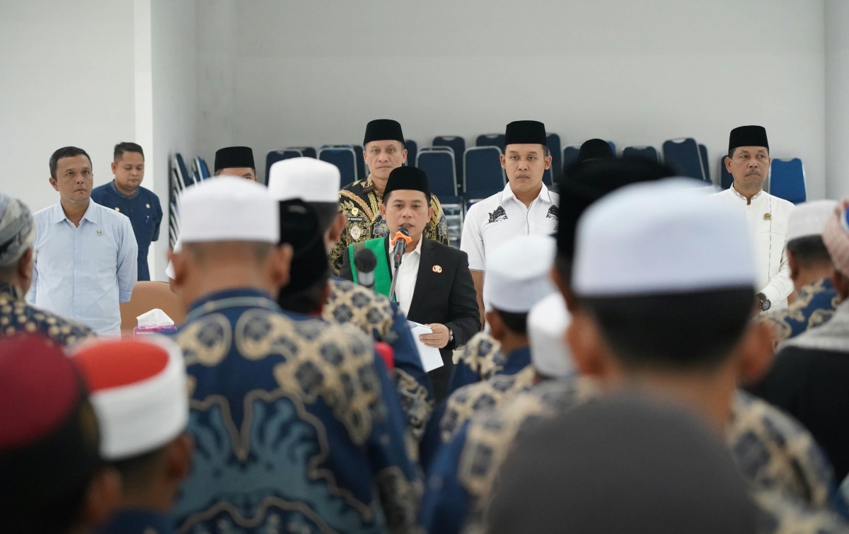 Bupati Putra Mahkota Ambil Sumpah Dewan Hakim Hari Santri Nasional Tingkat Padanglawas