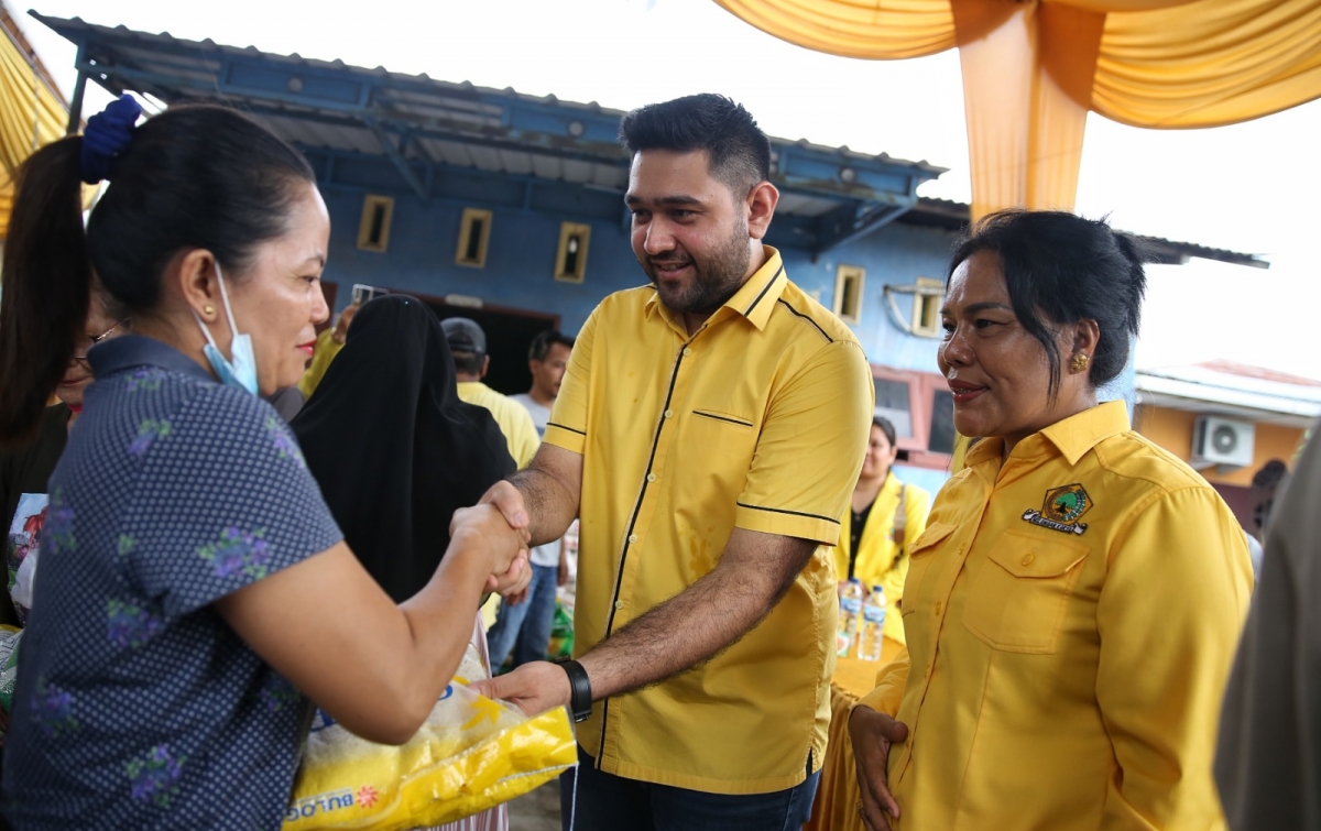 Sambut HUT ke-62, Golkar Medan Bagikan 3.062 Paket Sembako kepada Masyarakat