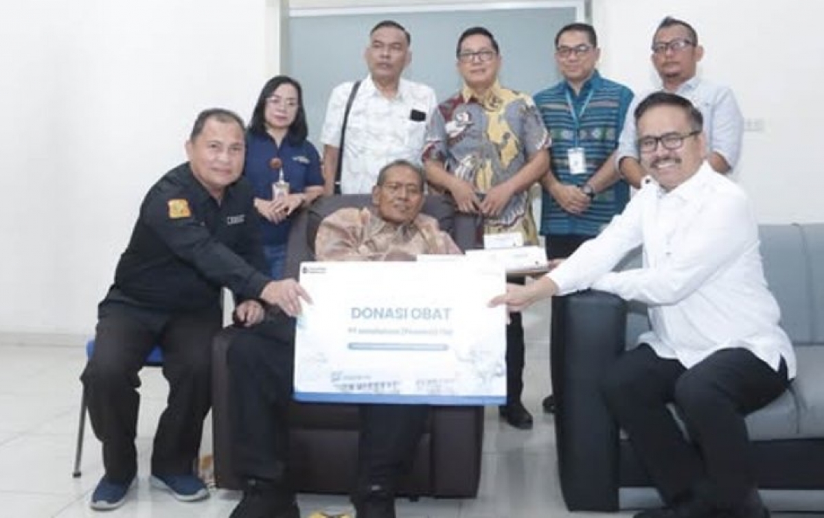 Indofarma Donasikan Obat-Obatan ke Pemkab Dairi