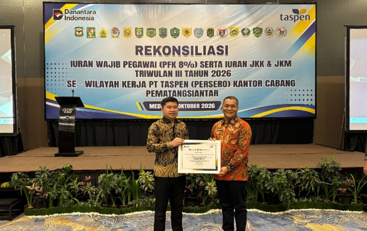 Pemkab Palas Raih Penghargaan Terbaik I terhadap Kepatuhan Pembayaran JKK dan JKM