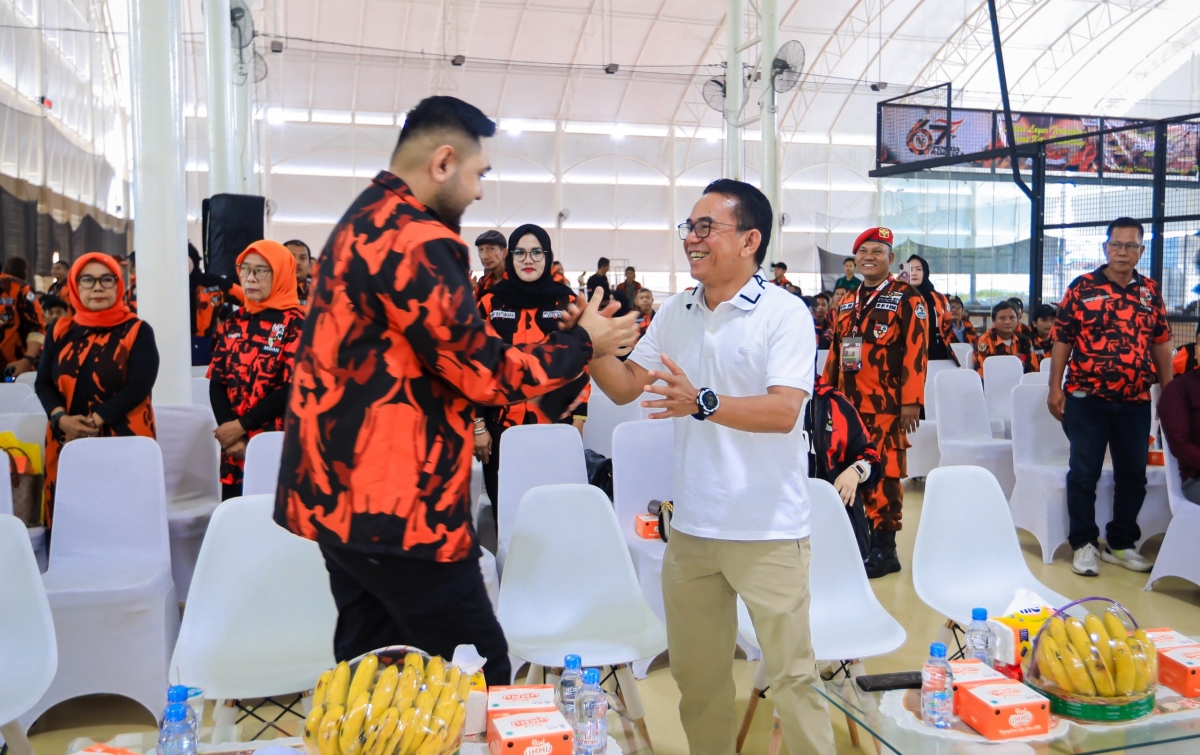 Buka Padel Cup, Zakiyuddin Harahap Ajak PP Tingkatkan Kepedulian Sosial