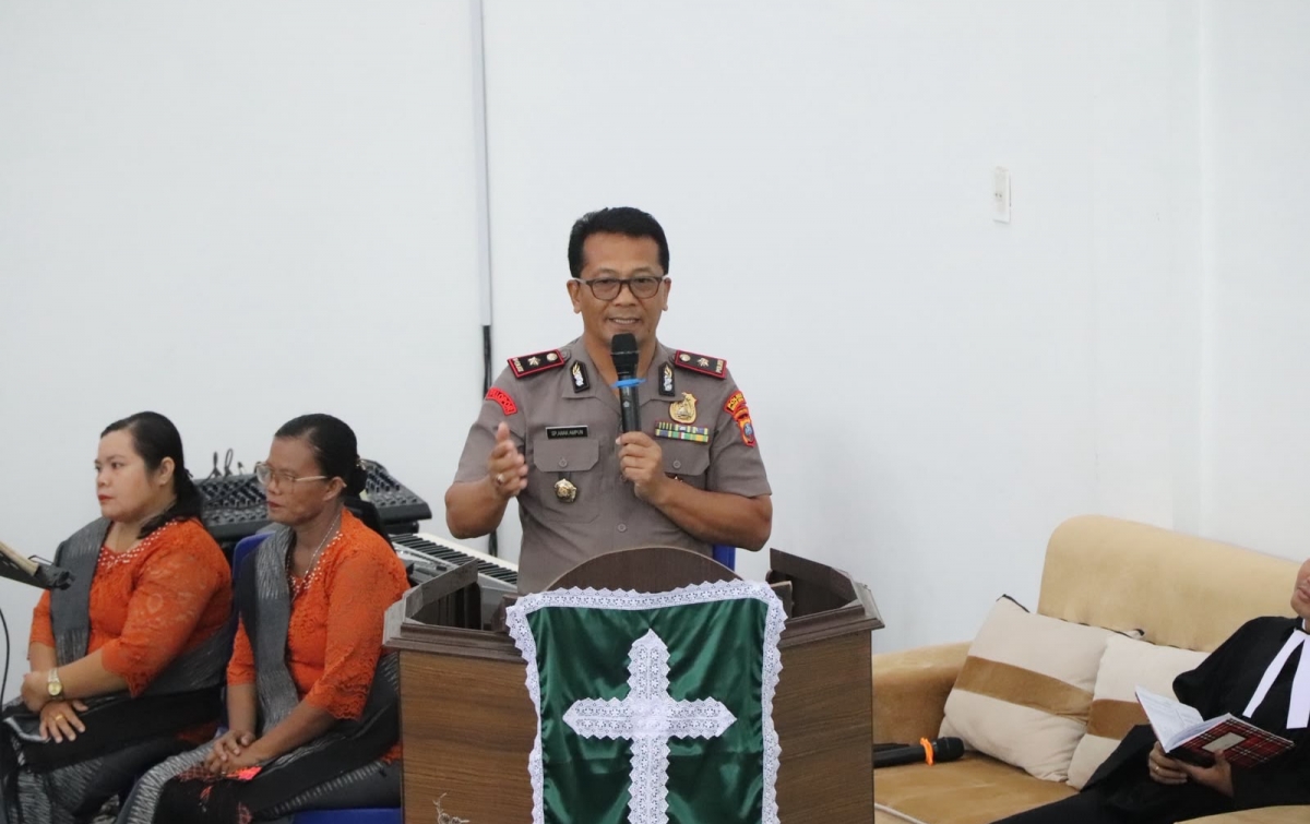 Waka Polres Sergai Gelar Minggu Kasih di HKBP Sei Rampah, Ajak Jemaat Bersinergi Jaga Kamtibmas dan Jauhi Narkoba