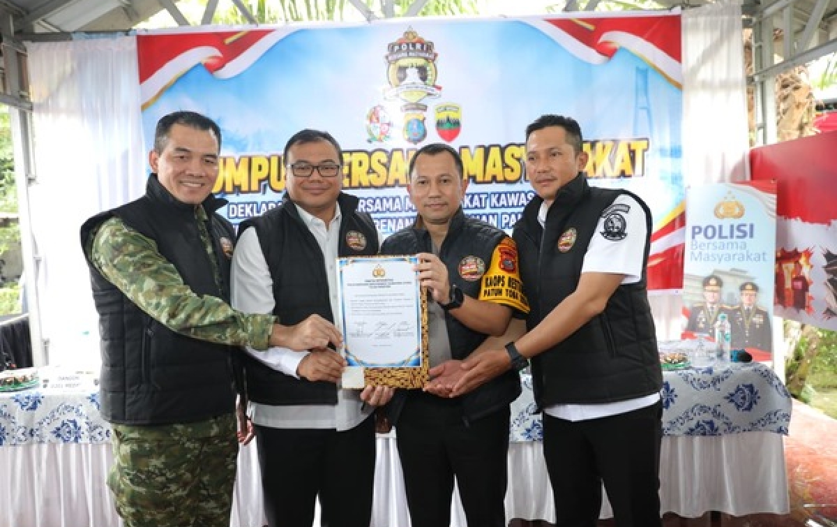 Kapolrestabes Medan dan Warga Deklarasi Tolak Narkoba,  Jermal Jadi Percontohan