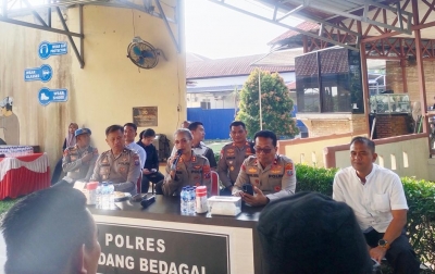 Kapolres Sergai Buka Ruang Kritik untuk Media dan Tegaskan Layanan 110 Bukan Tempat Main-Main