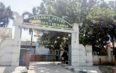 Perintah Cabdis Pendidikan Sumut Diduga Dicueki, Gaji Dua Bulan Guru Honorer SMAN 1 Sei Rampah Masih Belum Dibayar