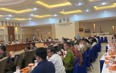 Pemkab Palas Siap Tuntaskan Aliran Listrik  di Seluruh Pedesaan