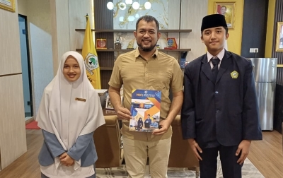 Kunjungi Pimpinan DPRD Medan, Santri ICBS Payakumbuh Gali Motivasi Menuntut Ilmu