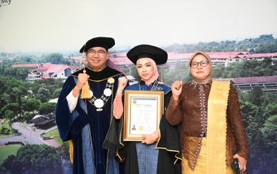 Wakil Bupati Dairi Bangga, Indah Sari Maha  Anak Buruh Tani Alumni Terbaik IPB