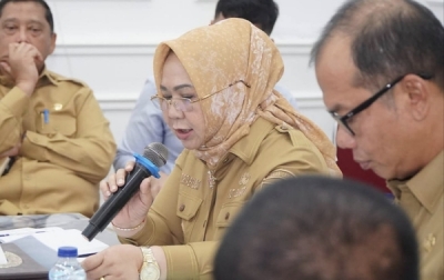 Pimpin Rapat Evaluasi Percepatan Penyerapan Anggaran TKD Tambahan, Tiorita Tegaskan Harus Berdampak Nyata Untuk Rakyat