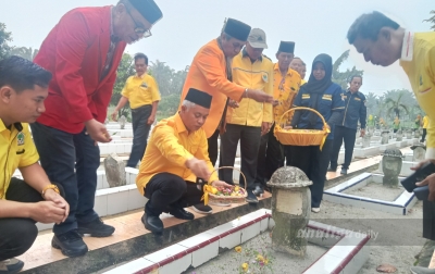 Golkar Asahan Gelar Ziarah Makam Pahlawan Peringati HUT ke-62