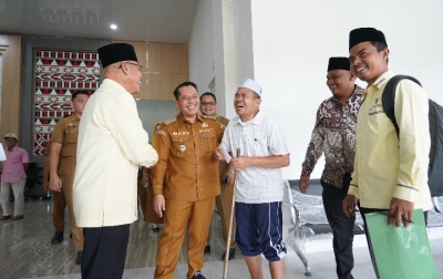 196 Guru MDTA dan TPQ di Palas Terima Bantuan dari Baznas